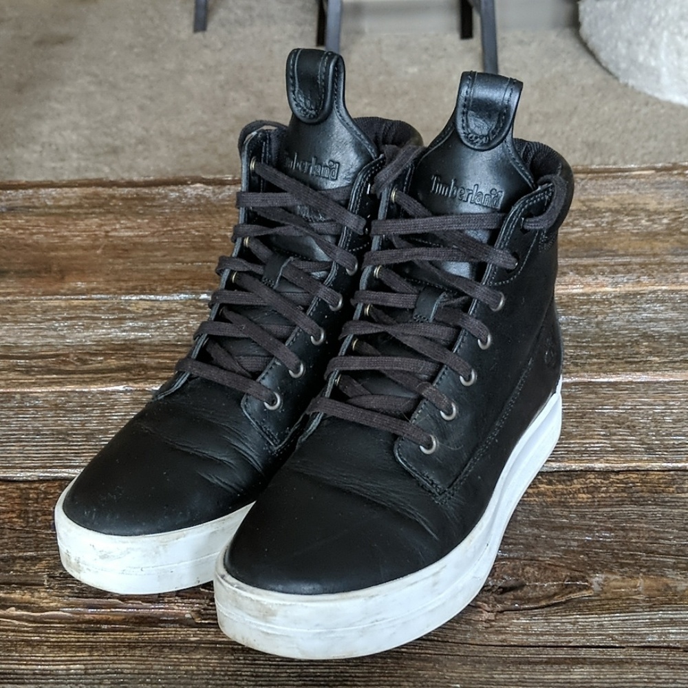 Women's Timberland Boots Size 8